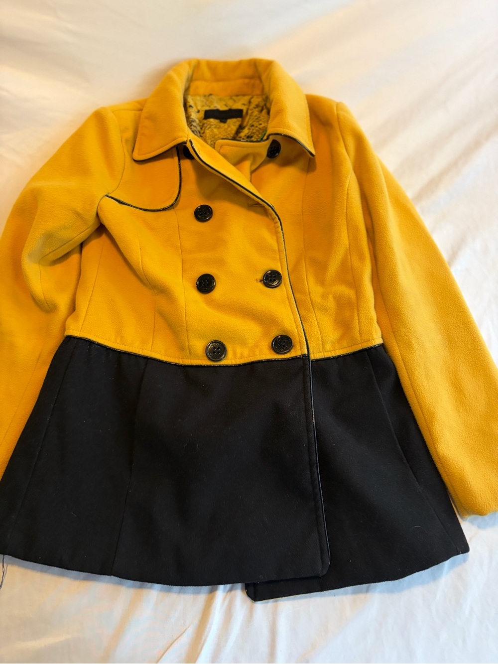Steve Madden Women’s Black & Yellow Double Breasted Peplum Peacoat Size Small